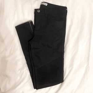 ZARA BASIC Z1975 MID RISE Denim- BLACK